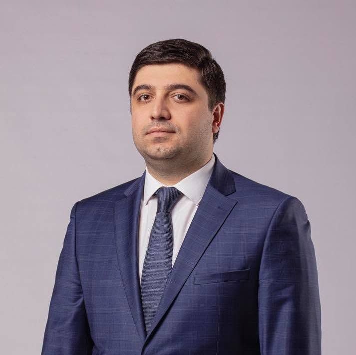 Вагаршак Акобян, депутат, отказавшийся от мандата, Чаренцаван
