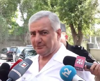 Выборы в Чаренцаване: обсуждение политического курьеза