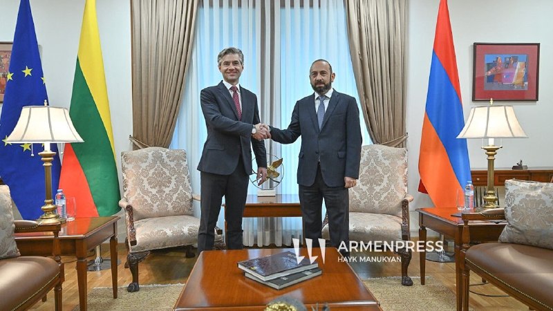 Министры иностранных дел Армении и Литвы обмениваются поздравлениями в соцсети X