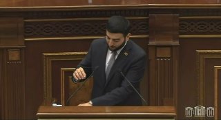 Ереванская комиссия по детсадам: ГД приглашала оппозицию, но та не пришла