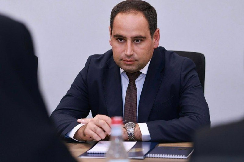 Самолеты в небе над Арменией, рост авиаперелетов