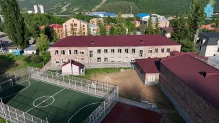В Чаренцаване отремонтировали школу в рамках программы «300 школ»
