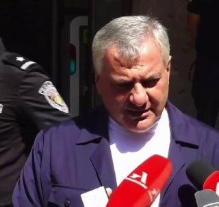 Самвел Карапетян на встрече в Чаренцаване