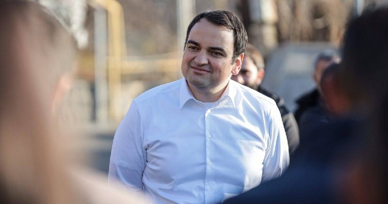Здание Центральной избирательной комиссии в Чаренцаване