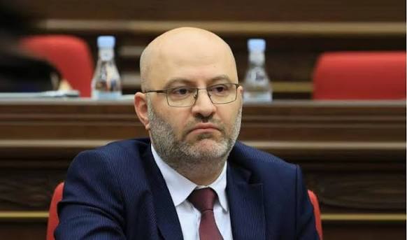 Давид Арушанян отказался от мандата депутата Национального собрания Армении