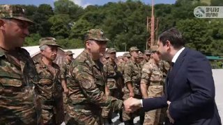 Давид Абовян, бизнесмен из Чаренцавана, на учебных сборах