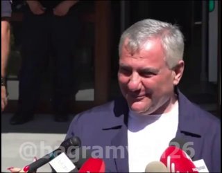 Выборы в Чаренцаване: кандидат не сдержал обещание об отказе от гражданства