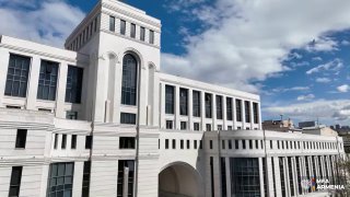 Глава МИД Армении и конгрессмен США обсудили в Ереване мирный процесс и региональные вопросы