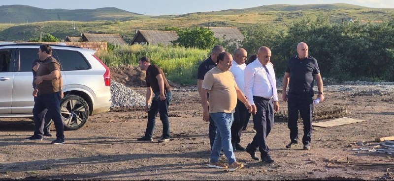 Директор Фонда территориального развития Саргис Багинян в Ширакской области
